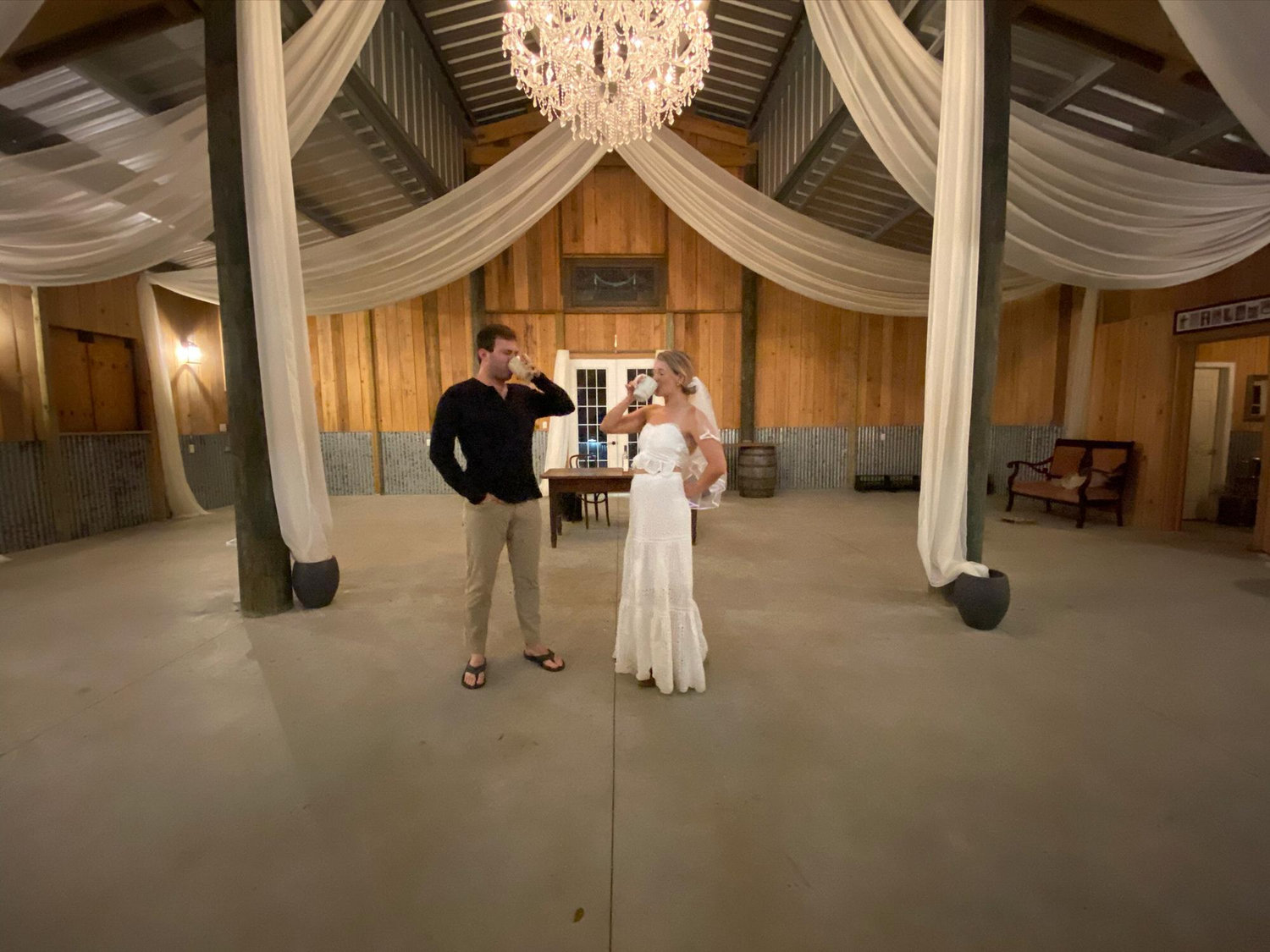 Fake wedding in a barn pandemic photo shoot May 2020