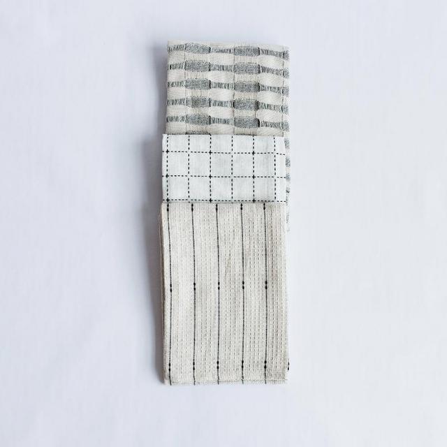Black & White Tea Towels- Set of 3
