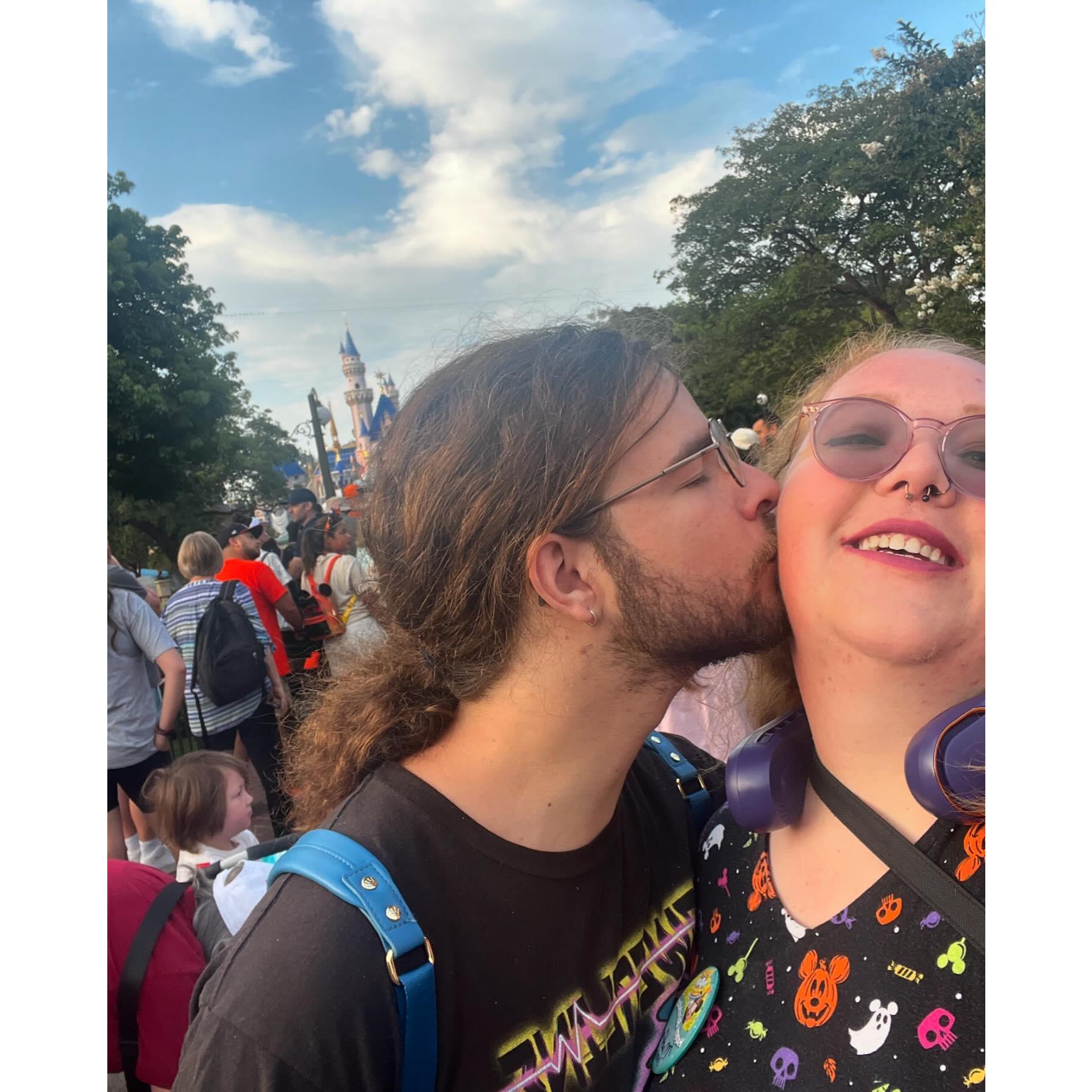 Dilan's first time to Disneyland