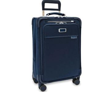 Baseline Essential 22" Carry-On Expandable Spinner
