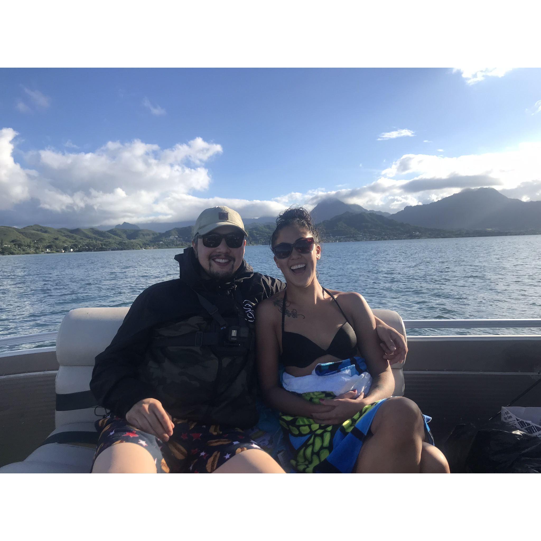 Boat day with Ashley and Colin @ their favorite sandbar on Oahu