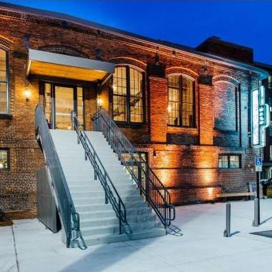The Cedar Room
Reception Venue
