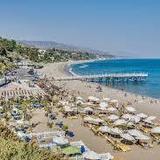 Paradise Cove Beach