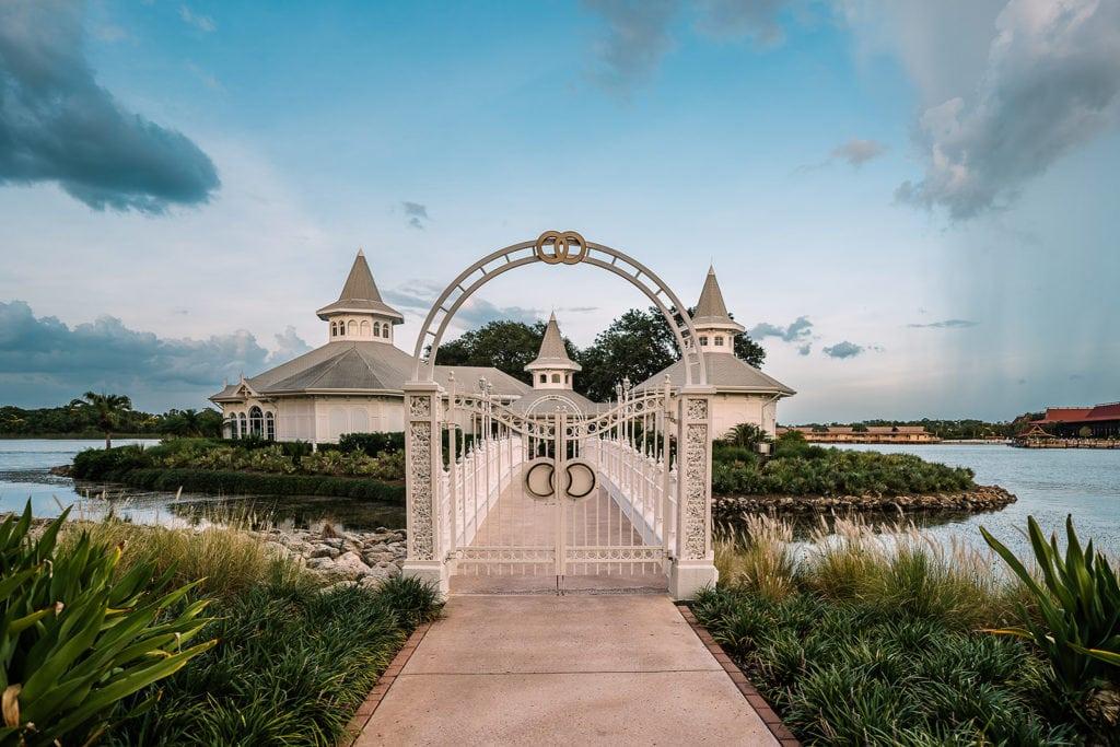 The Wedding Website of Debbie Vitale and Bobby Vitale