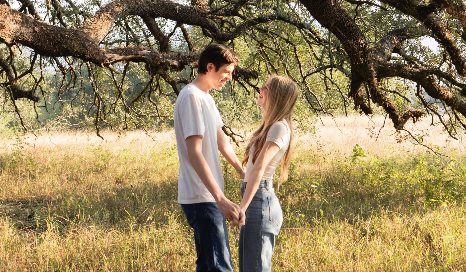 The Wedding Website of Hannah O'Brien and Jose Davila