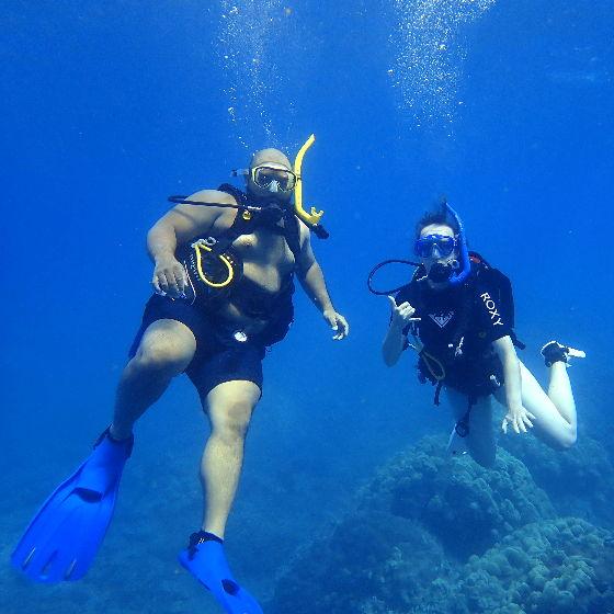 Scuba diving in Maui