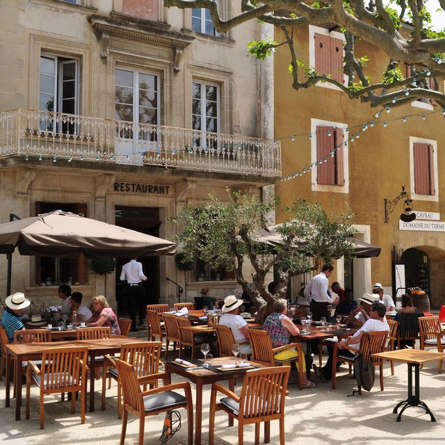 Dinner For Two (l'Oustalet - Gigondas)