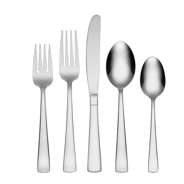 Oneida 90pc Avery Flatware Set
