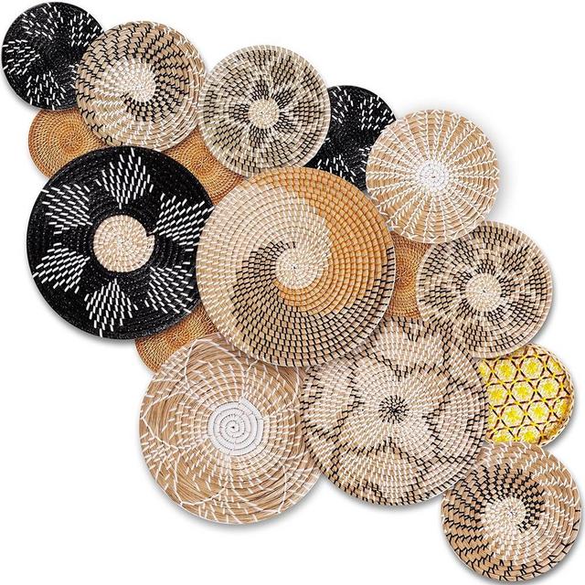 XANDALEE Hanging Woven Wall Basket Decor Set of 16 - Round Wicker Wall Decor Baskets in Bohemian Style - Rattan, Bamboo, Seagrass Basket Wall Decor Set - Woven Wall Baskets for Boho Decorating