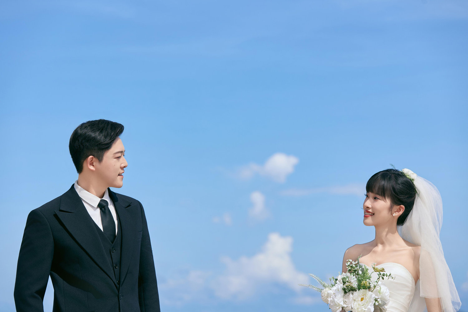 The Wedding Website of 知玫 楊 and 張申 張