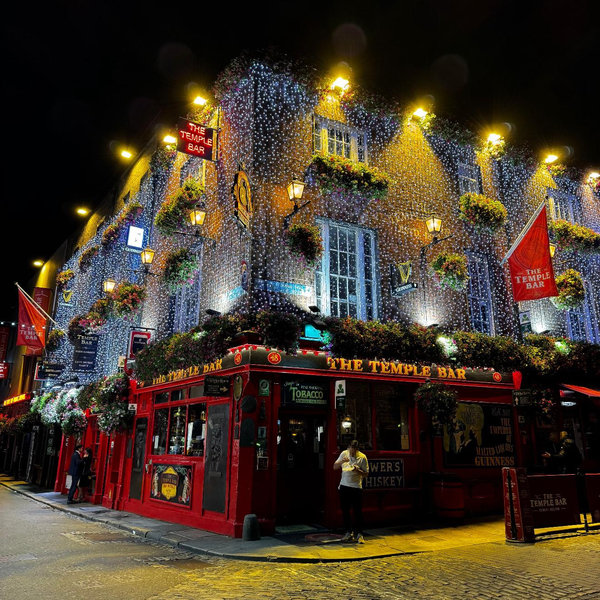 Temple Bar Date Night
