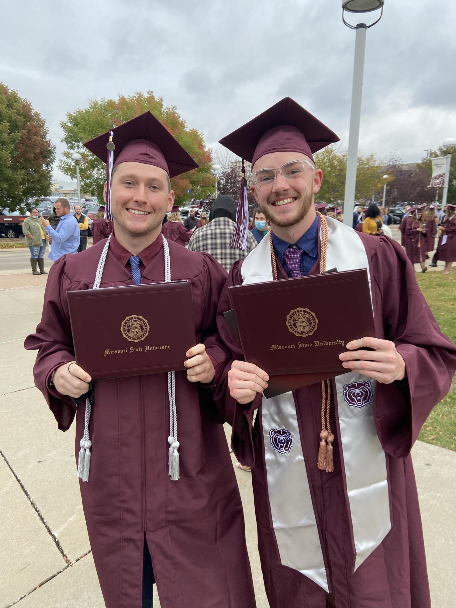 Zach graduated from Missouri State with his bachelors in Cell and Molecular Biology in May 2020, but thanks to Covid didn’t have a ceremony until October 2020