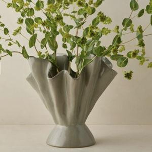 Darcia Vase