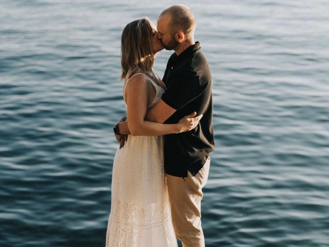 The Wedding Website of Lauren Clements and Austin Sloyer