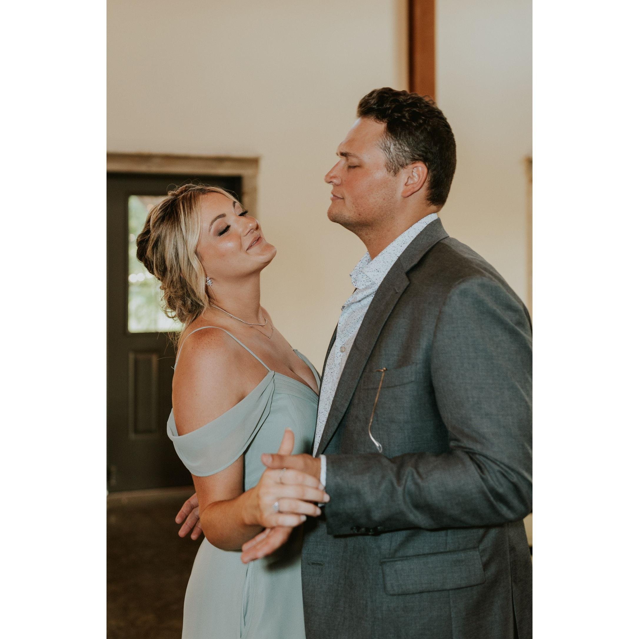 Dancing to our song - Sweet Symphony by Chris Stapleton
