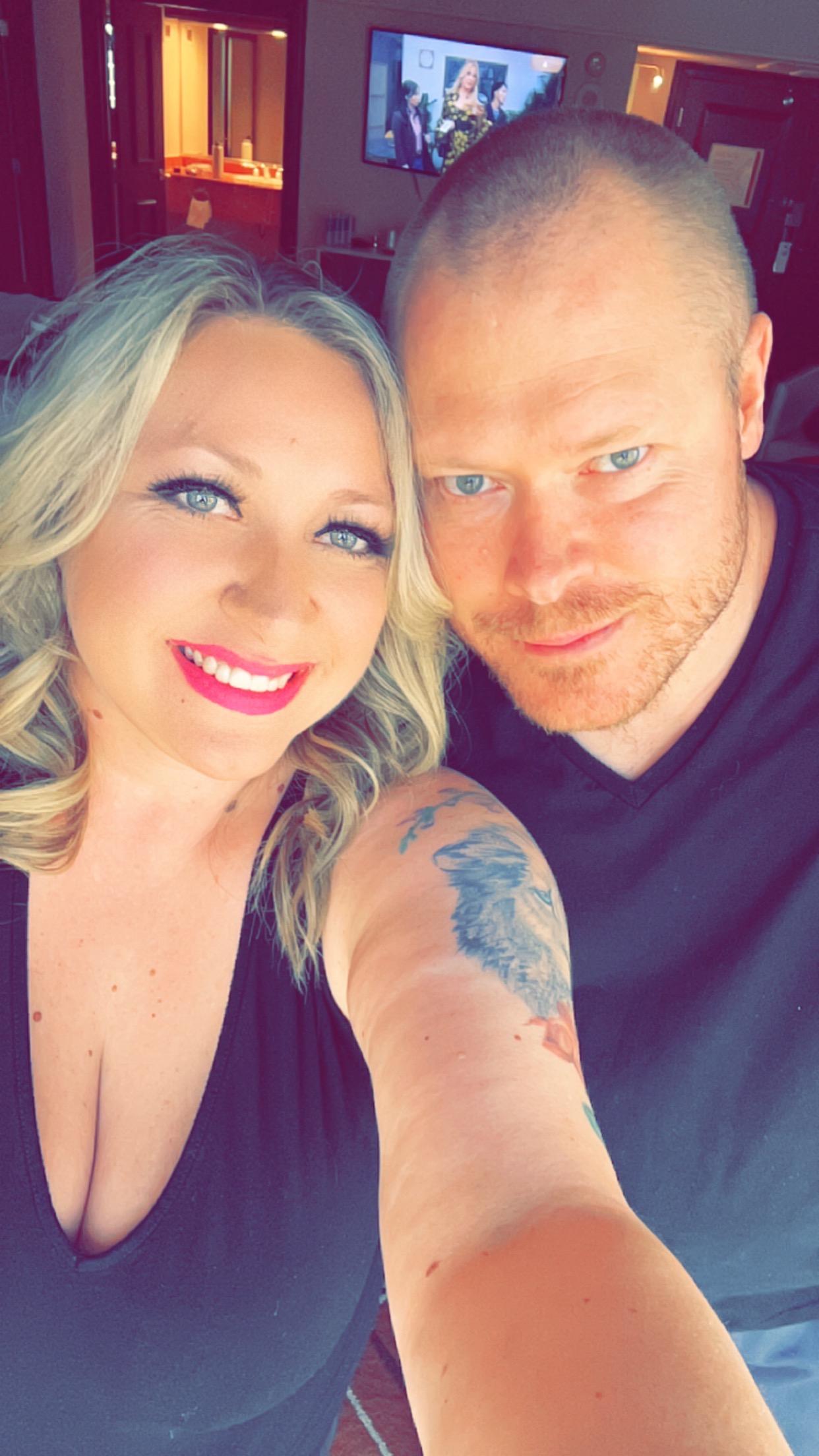 The Wedding Website of Shanna Carmont and John Reid