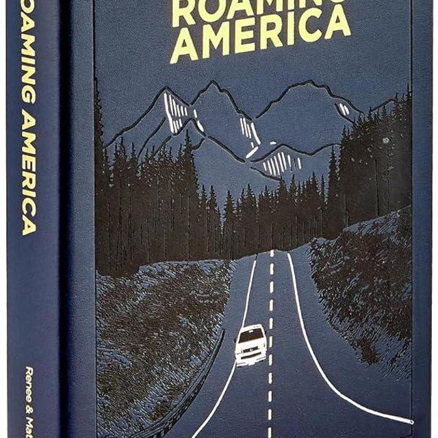 Graphic Image Roaming America: Exploring All the US National Parks - Handbound in Navy Bonded Leather (304 Pages - 8.4 x 11)