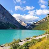 Lake Louise Lakeshore Trail