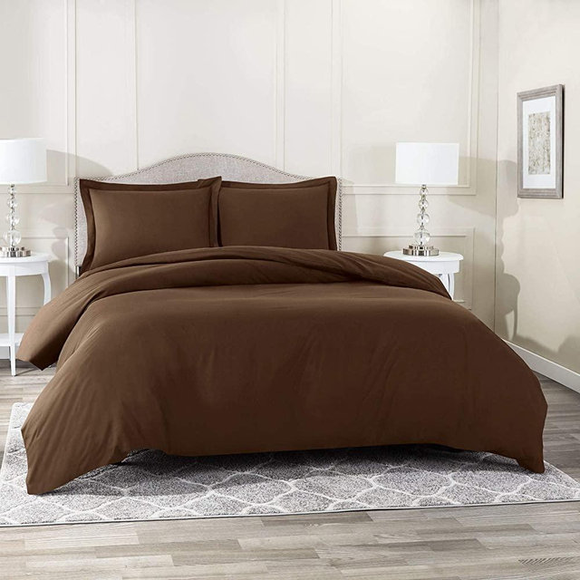 Nestl Bedding Duvet Cover 3 Piece Set – Ultra Soft Double Brushed Microfiber Hotel Collection – Comforter Cover with Button Closure and 2 Pillow Shams, Chocolate - King 90"x104"