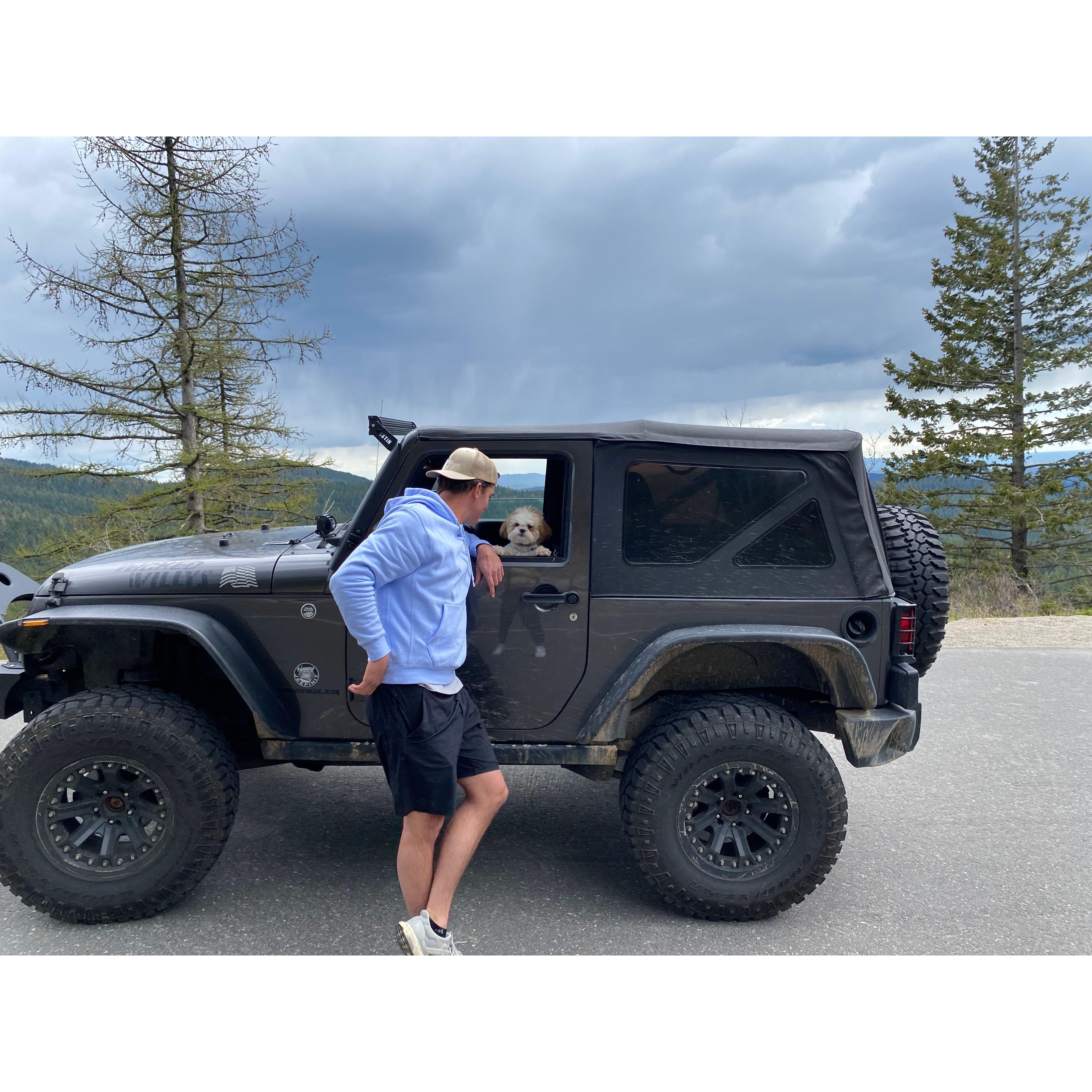 5/24/2022: Driving to the top of Spokane Mountain