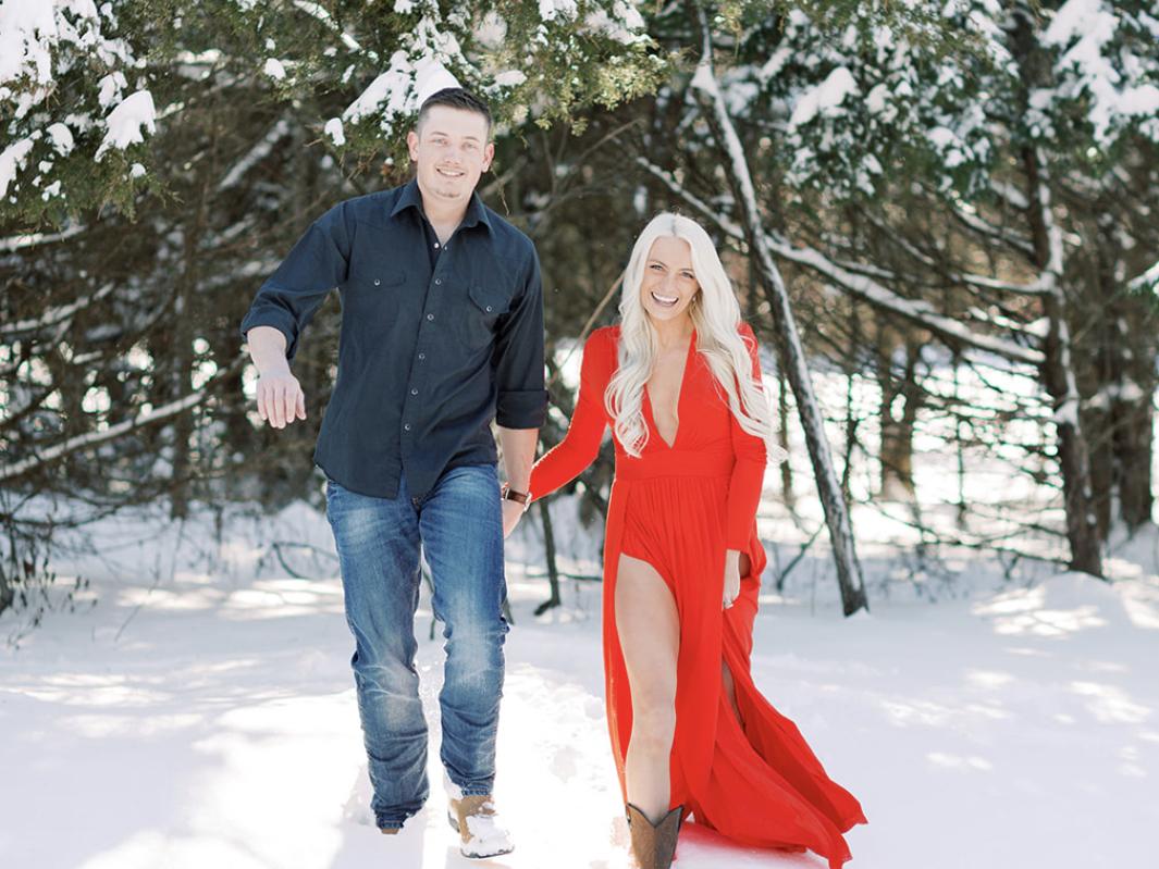 The Wedding Website of Emily Ellis and Colten Lottmann