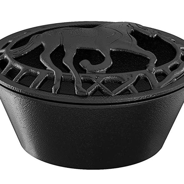 FireBeauty Woodstove Steamer Stove Humidifier Cast Iron Lattice Top Rust Resistant 2.3 Quart Capacity (horse)