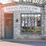 Mom's Apple Pie Bakery