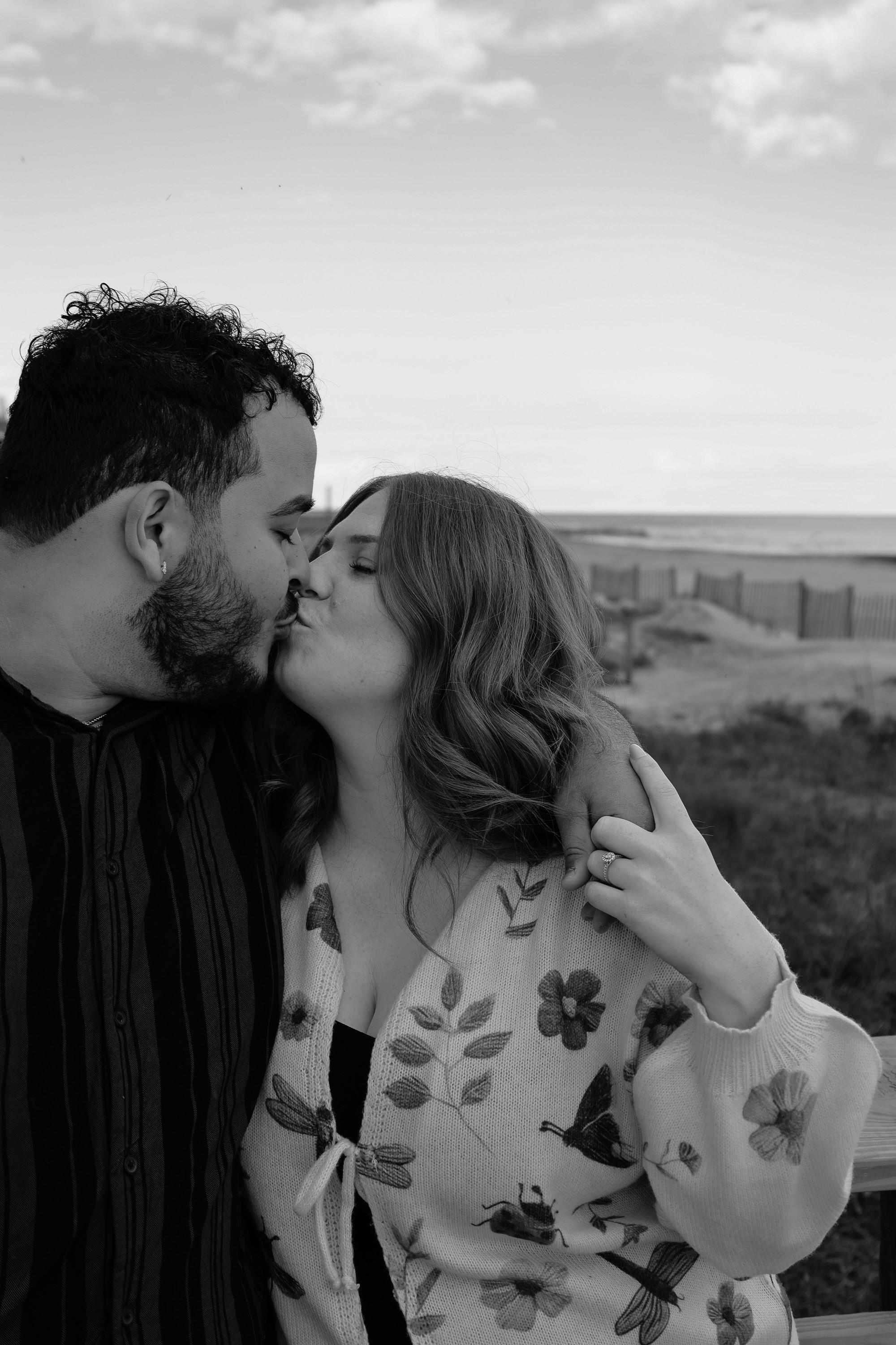 The Wedding Website of Hannah Davio and Ricardo De Leon