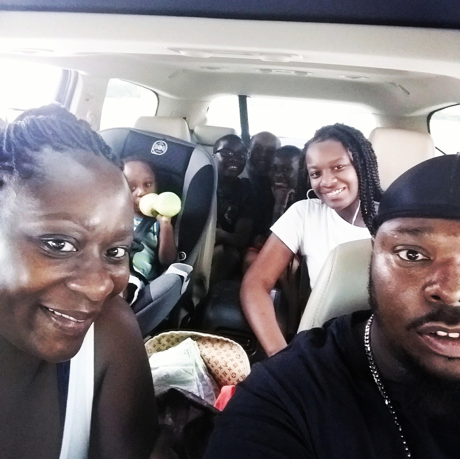 The whole crew #the Pascol family