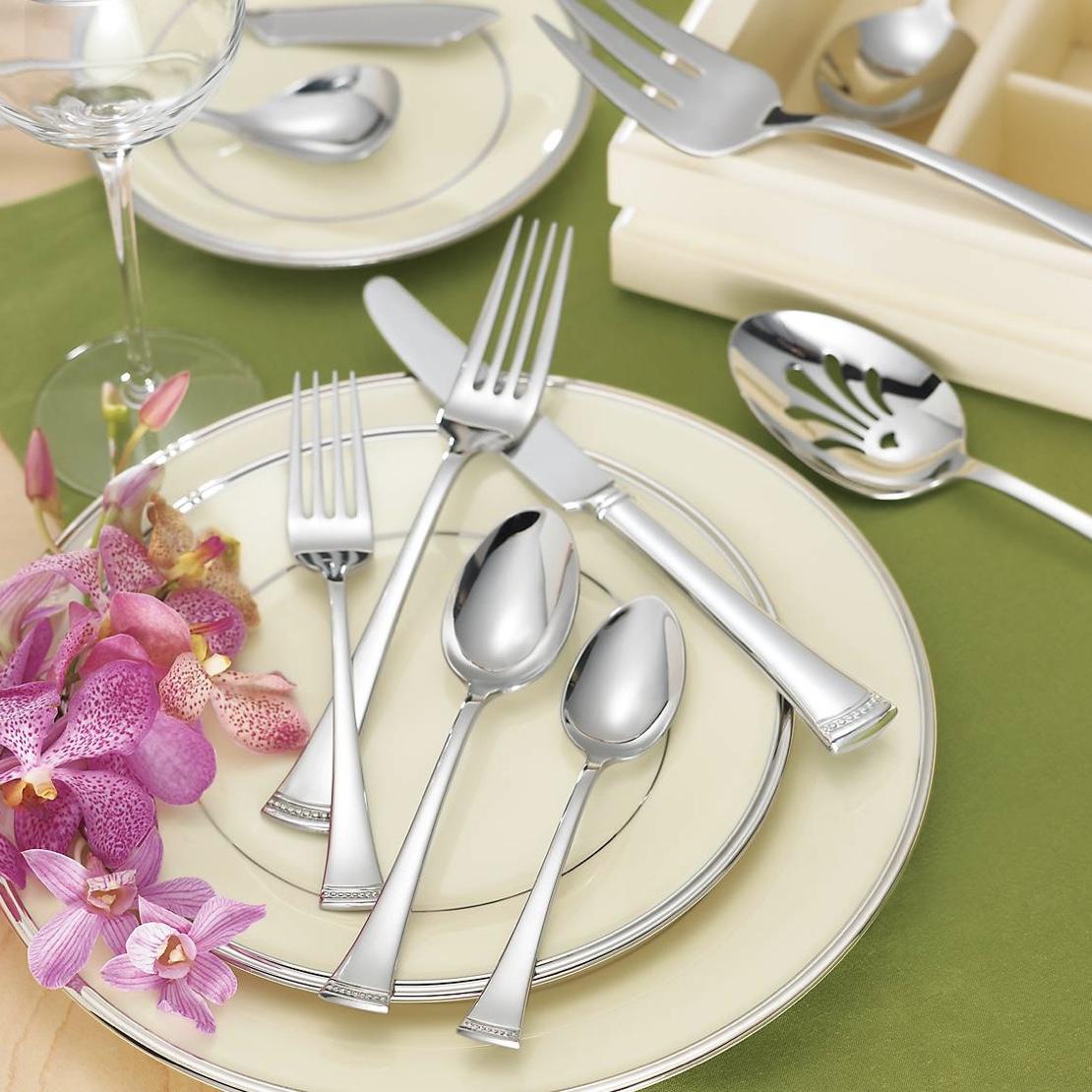 Portola 65-Piece Flatware Set