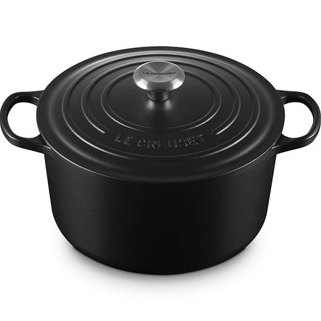 Le Creuset Enameled Cast Iron Signature Deep Round Oven, 6.5 qt., Licorice