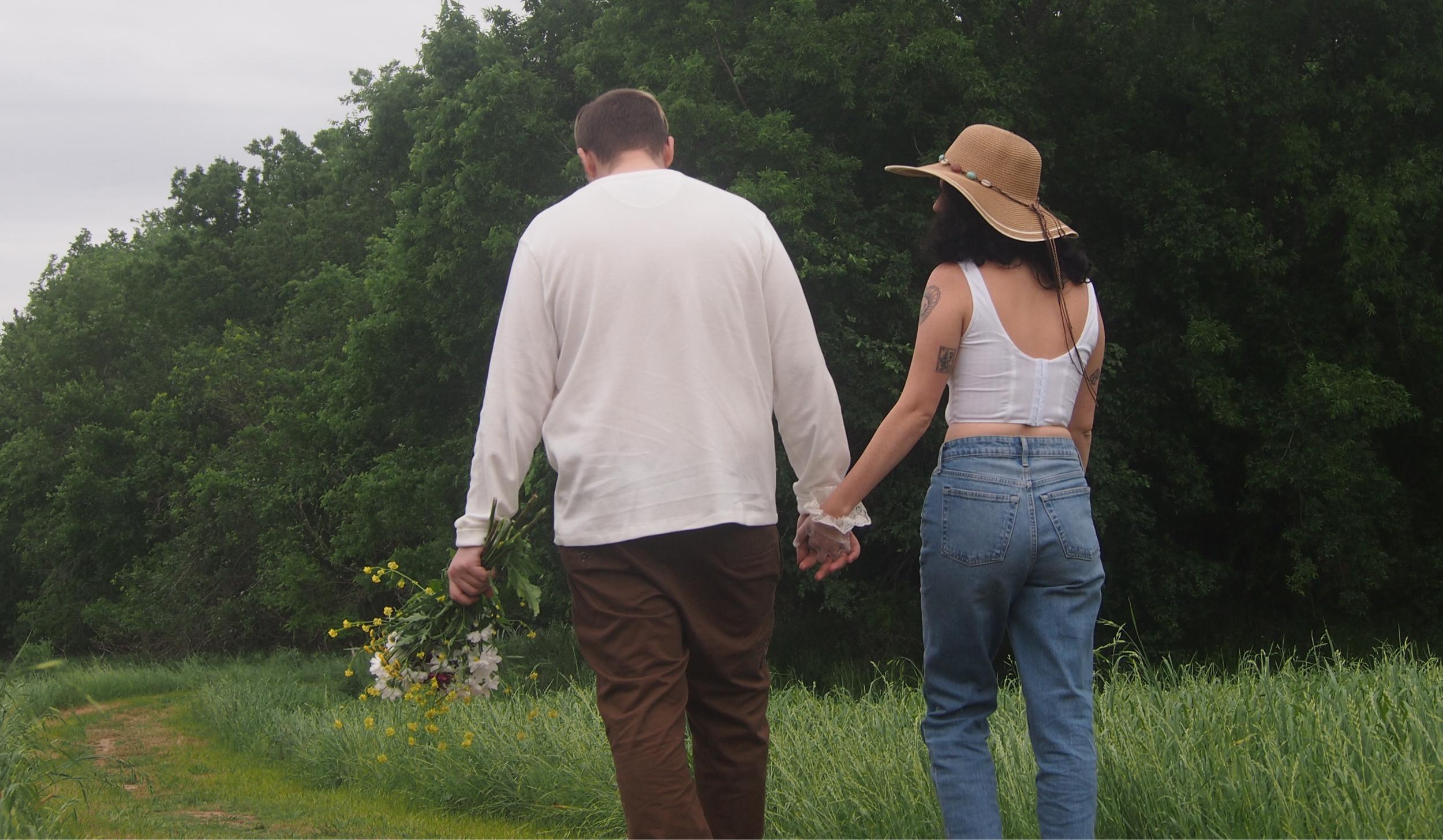 The Wedding Website of Donelle Inez Hovinga and Bailey Frost Okstad Dees