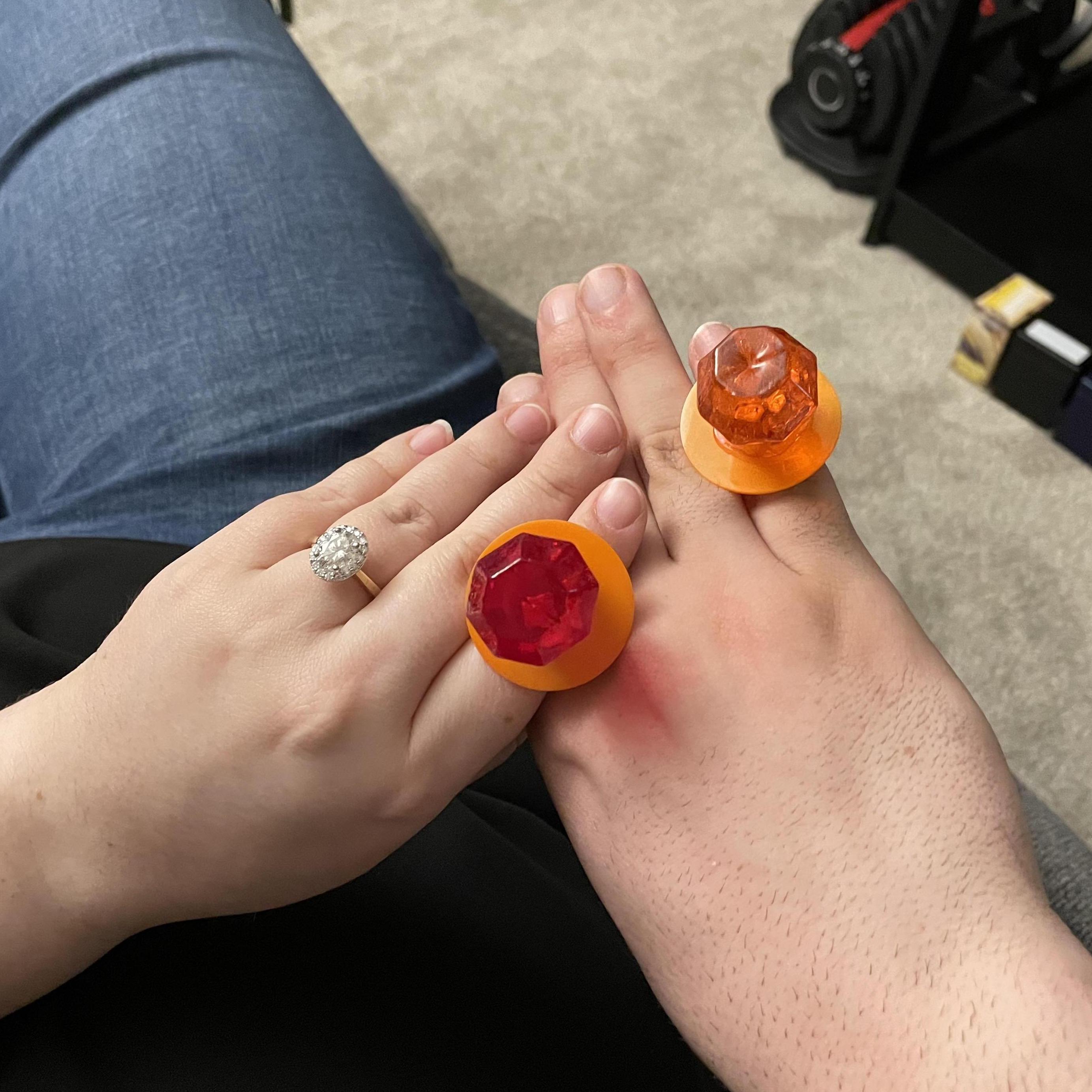 November 21, 2021
Fake proposed with a ring pop, then pulled out the real thing