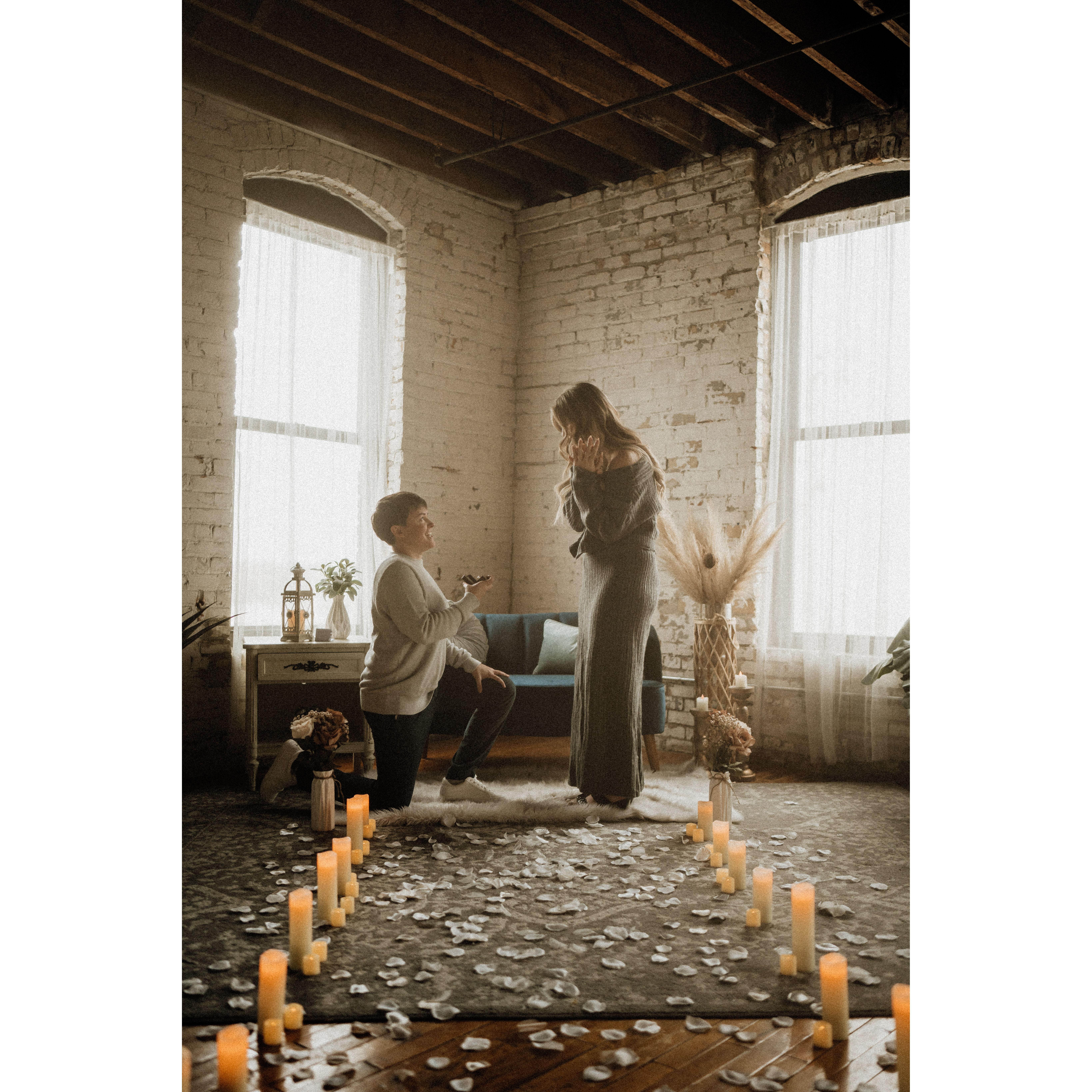 When Payton surprised Peyton & popped the question!