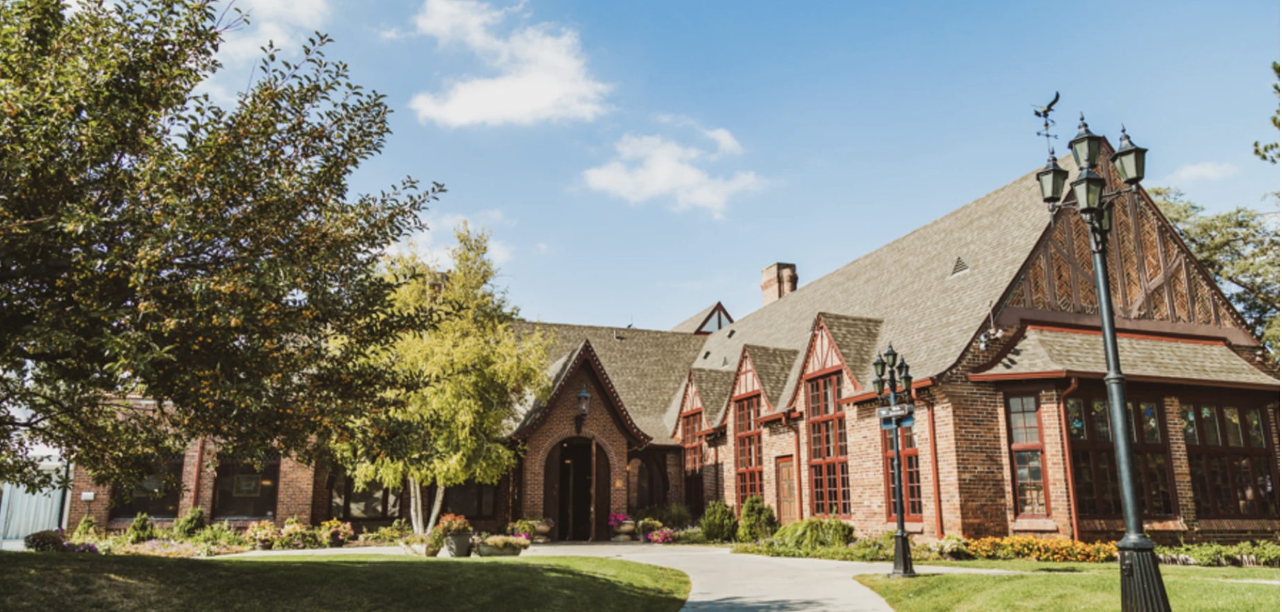 The Wedding Website of Zach Stearns and Molly Levin