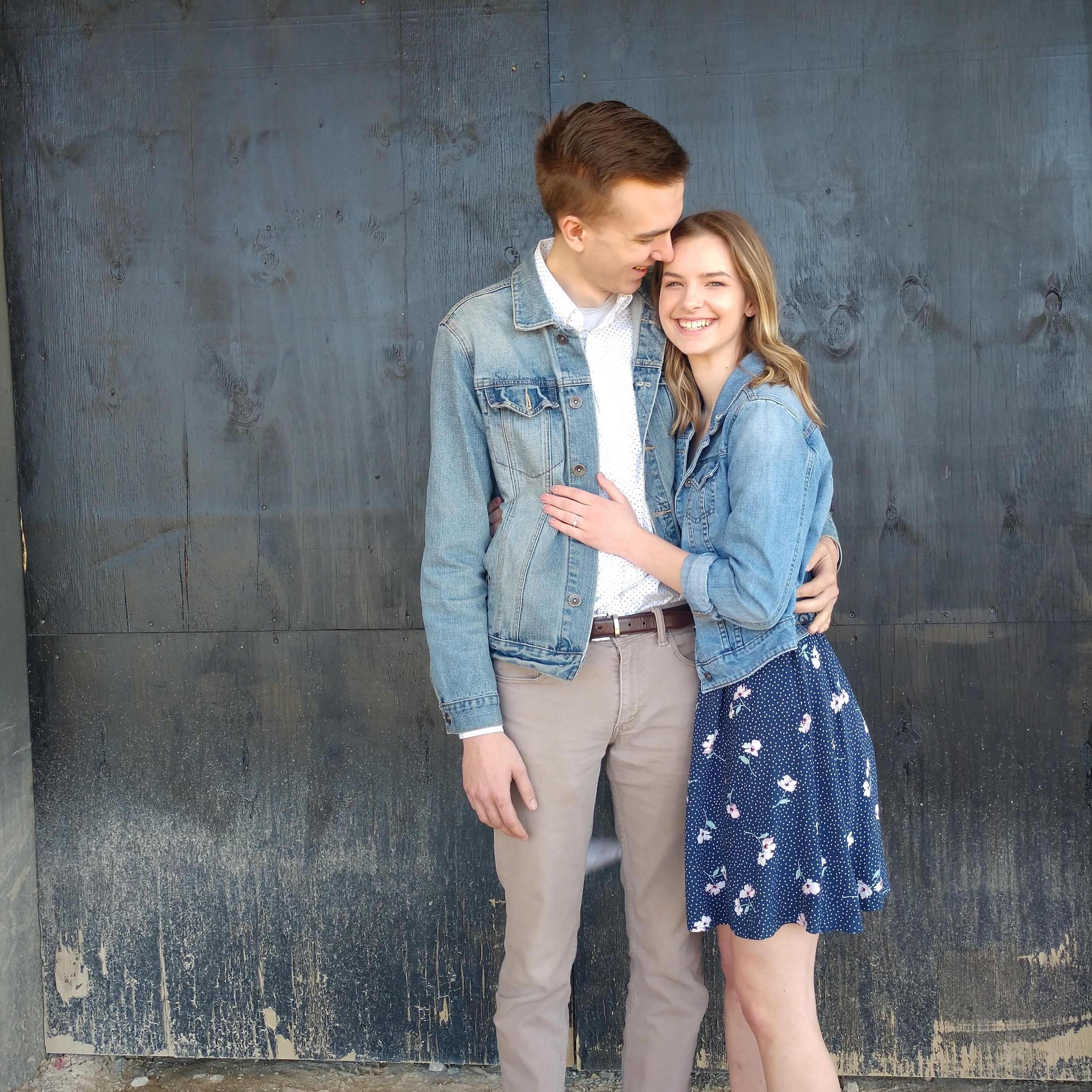 This was the first time he ever touched his nose to my head. *swoon*