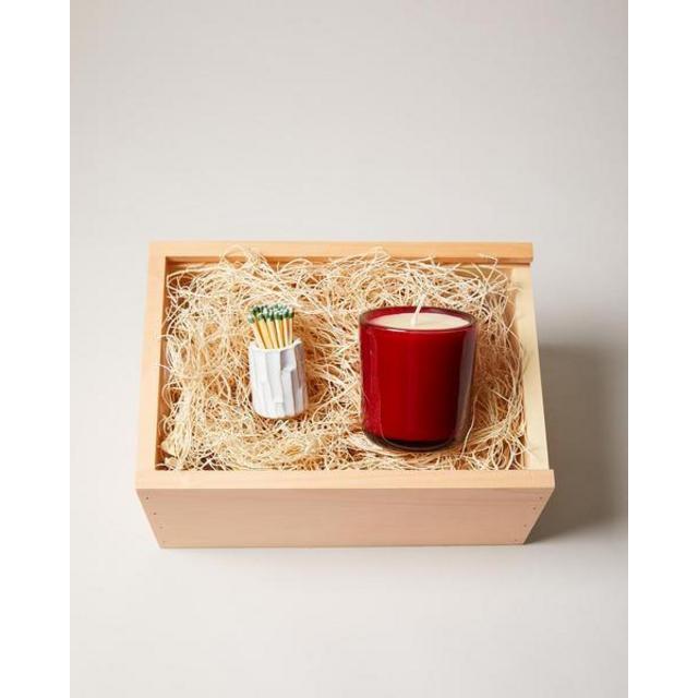 White Log Striker and Wassail Candle Gift Set