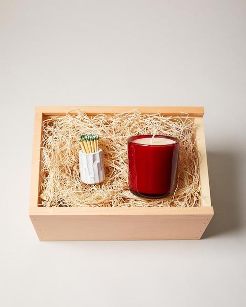 White Log Striker and Wassail Candle Gift Set