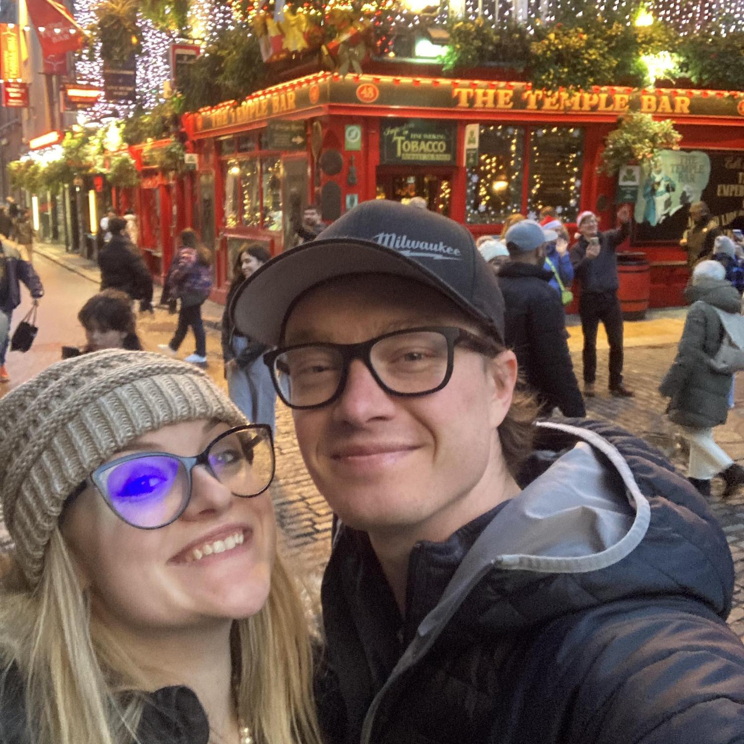 5 days prior to the proposal! Temple Bar - Dublin, Ireland