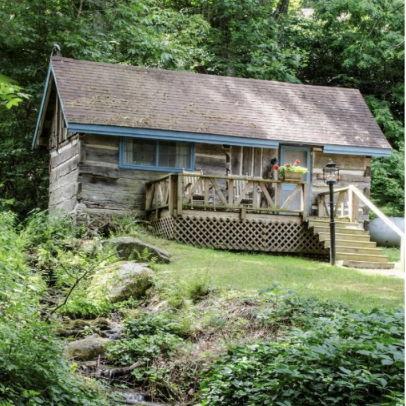 Sit N' Whittle Cabin