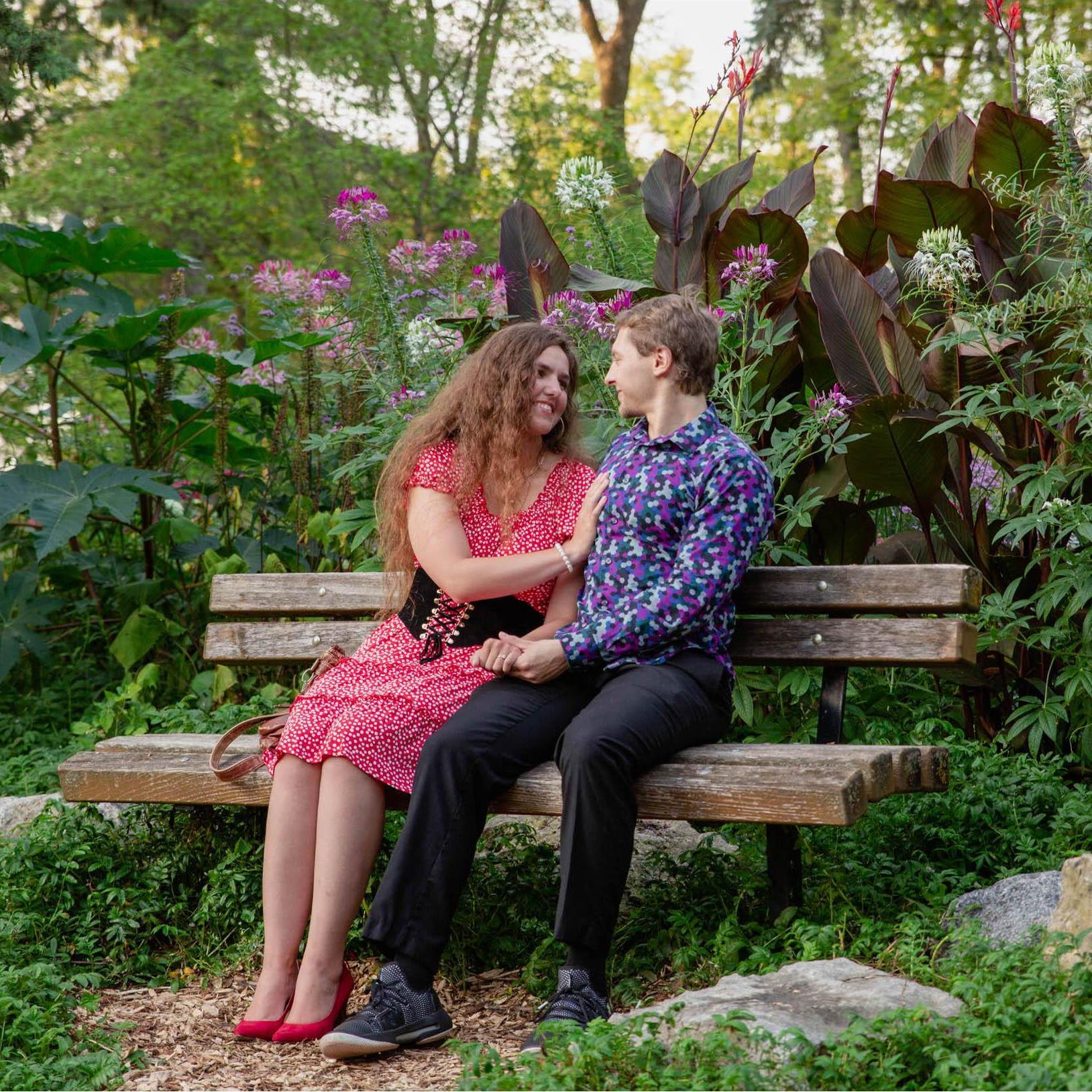 Engagement photos.
-Via: Souwan