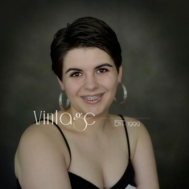Jewels Thomas, High School Senior Portrait 2018