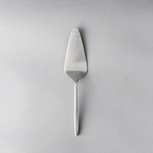 Ava Cake Knife, Matte Silver