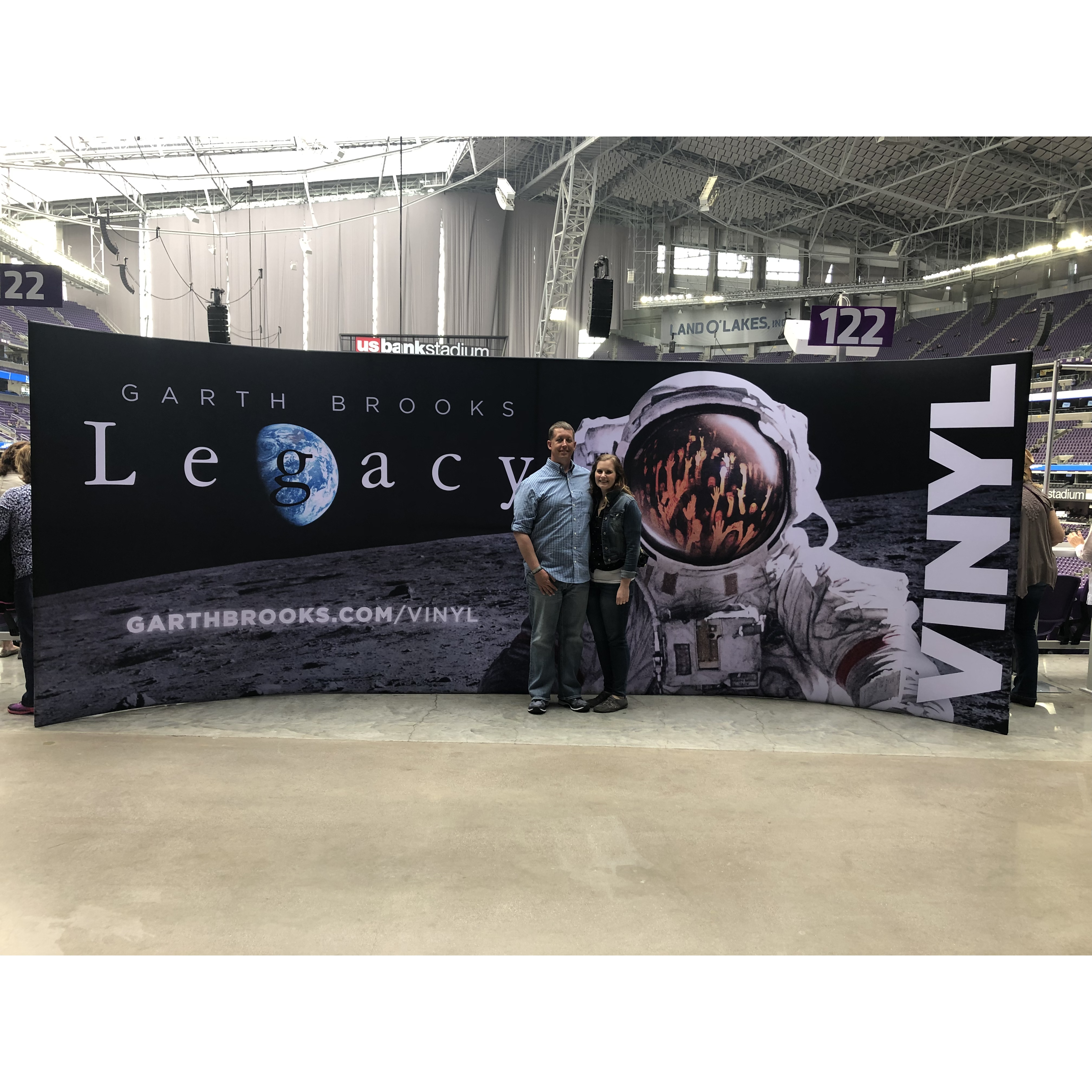 May 2019 · We had the best seats *ever* at this Garth Brooks concert (Garth Brooks is Brooks' namesake for those who don't know)