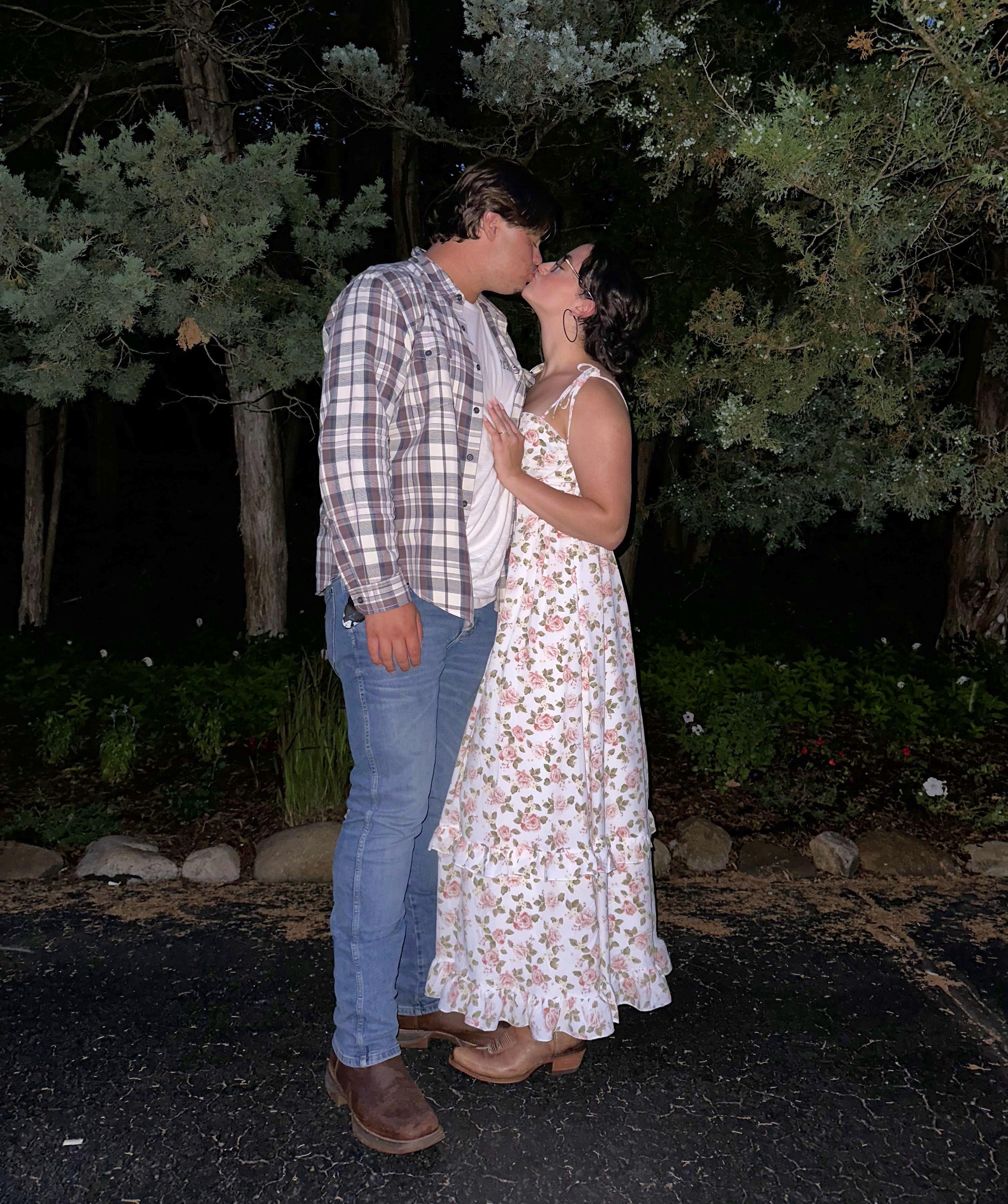 The Wedding Website of Leilah Kroening and Hunter Stanossek