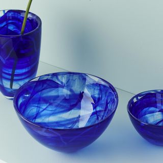 Contrast Bowl