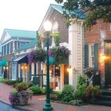 Shopping & Dining in the Village of Pinehurst