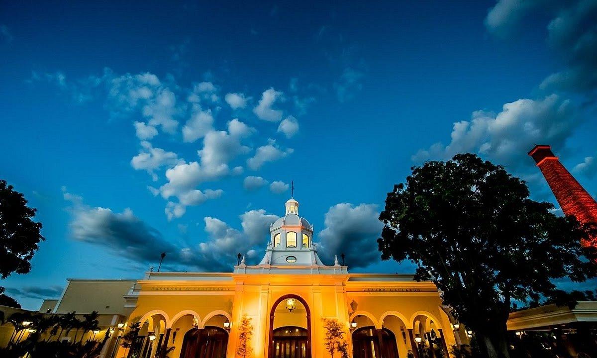 The Wedding Website of Robin Garcia and Jorge Lujan