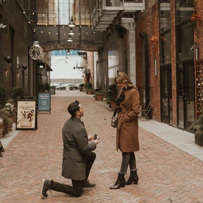 Taylor said, "yes!" 2022
