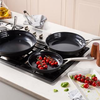 Motion Ceramic 3-Piece Nonstick Fry Pan Set